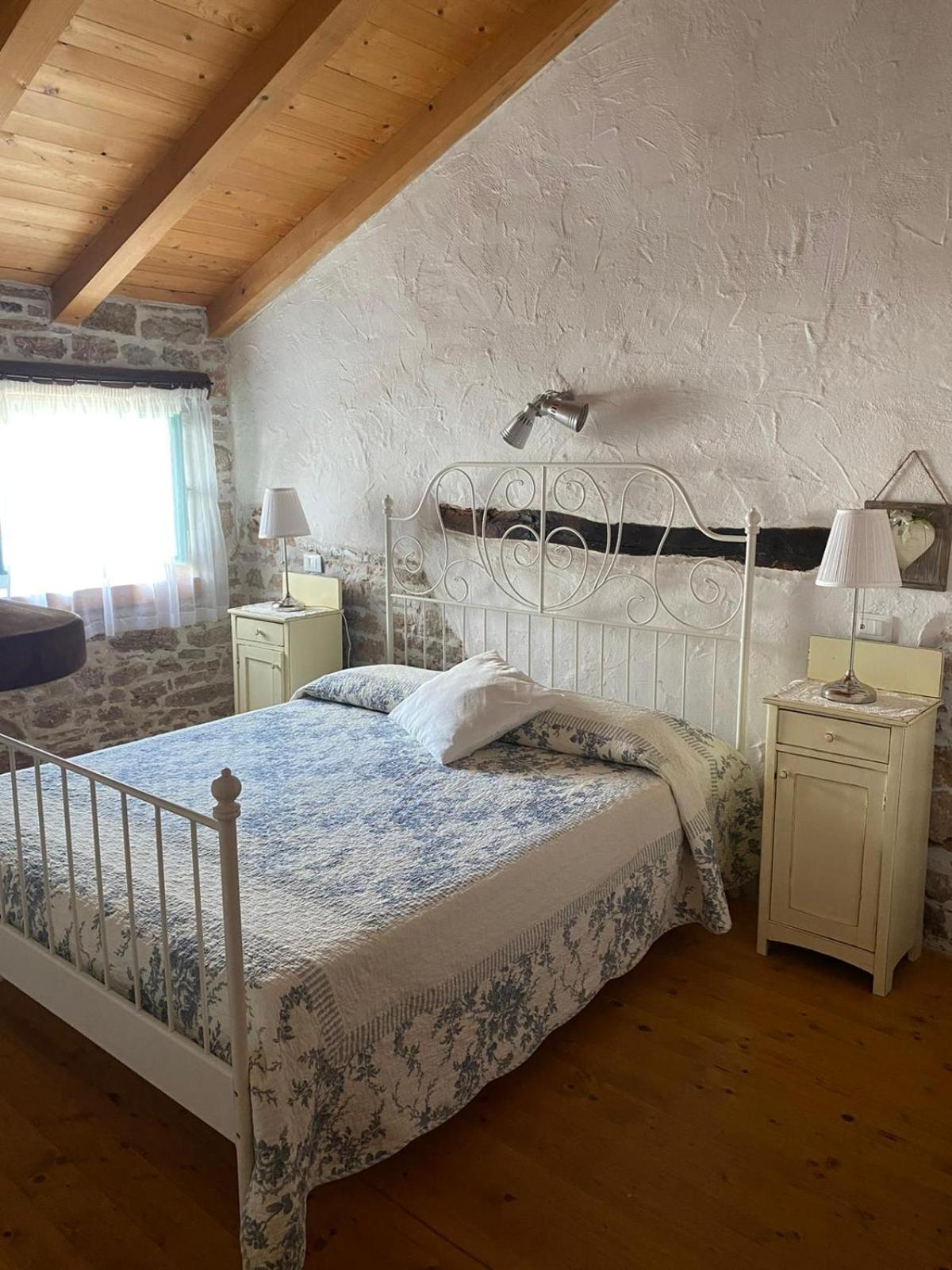 Domos Selene Casa Delle Farfalle Tinjan Dış mekan fotoğraf
