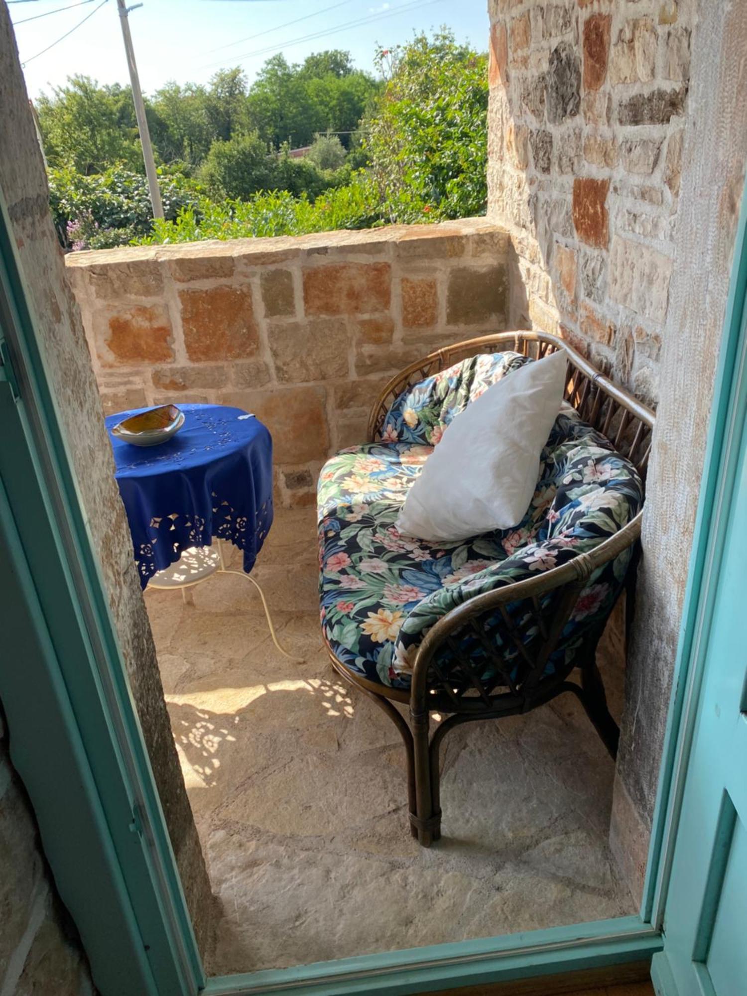 Domos Selene Casa Delle Farfalle Tinjan Dış mekan fotoğraf
